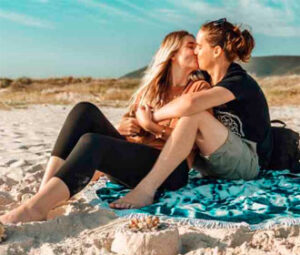 PolyamoryDate Review — What Do We Know About It?