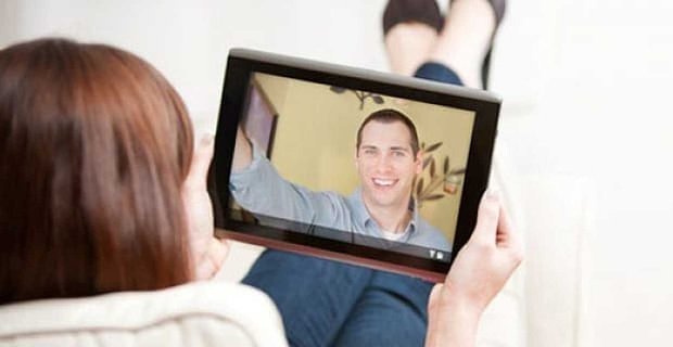 7 sposobów na idealną randkę wideo