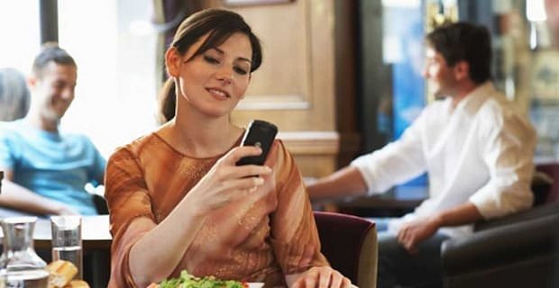 Nie pozwól, aby telefon zabił Twojego flirtu