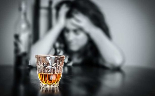 Dwuznaczność seksualna u kobiet nieheteroseksualnych może prowadzić do niebezpiecznych zachowań