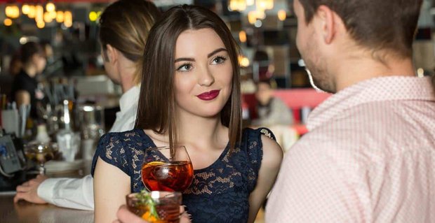 15 Najlepsze aplikacje randkowe dla kobiet