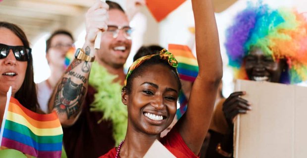21 najlepszych aplikacji randkowych LGBT na rok 2025